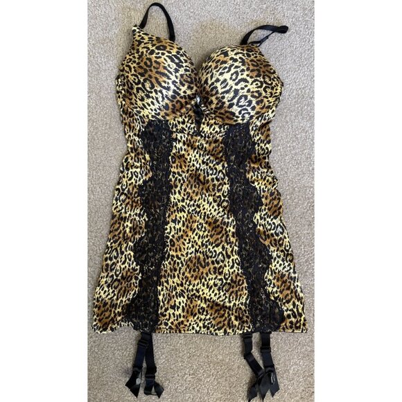 Victoria’s Secret 34C Bombshell Miraculous Plunge Lingerie Top Teddy Padded - Picture 1 of 6